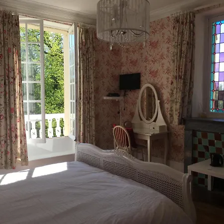 Bed and Breakfast Manoir De L'Epine Saint-Séverin Exterior foto