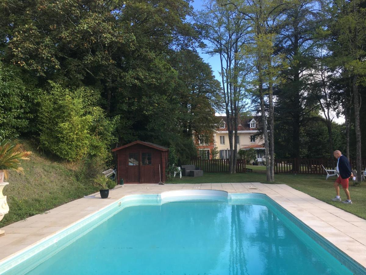 Bed and breakfast Manoir De L'epine Saint-Séverin